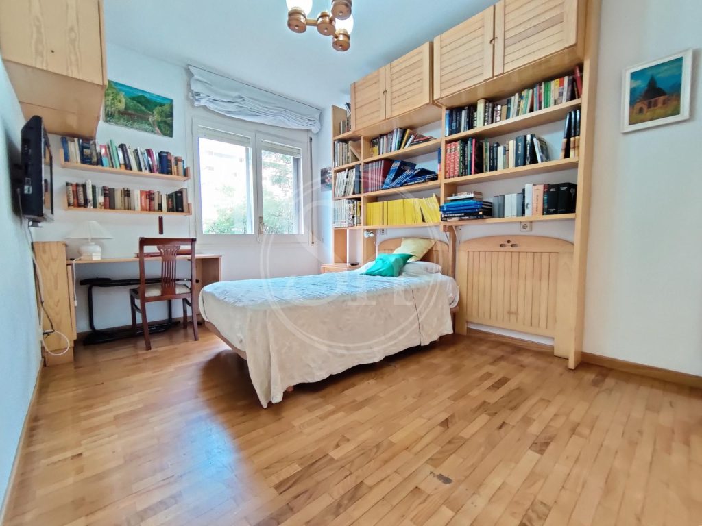 اجاره آپارتمان مبله سه خوابه در بارسلونا