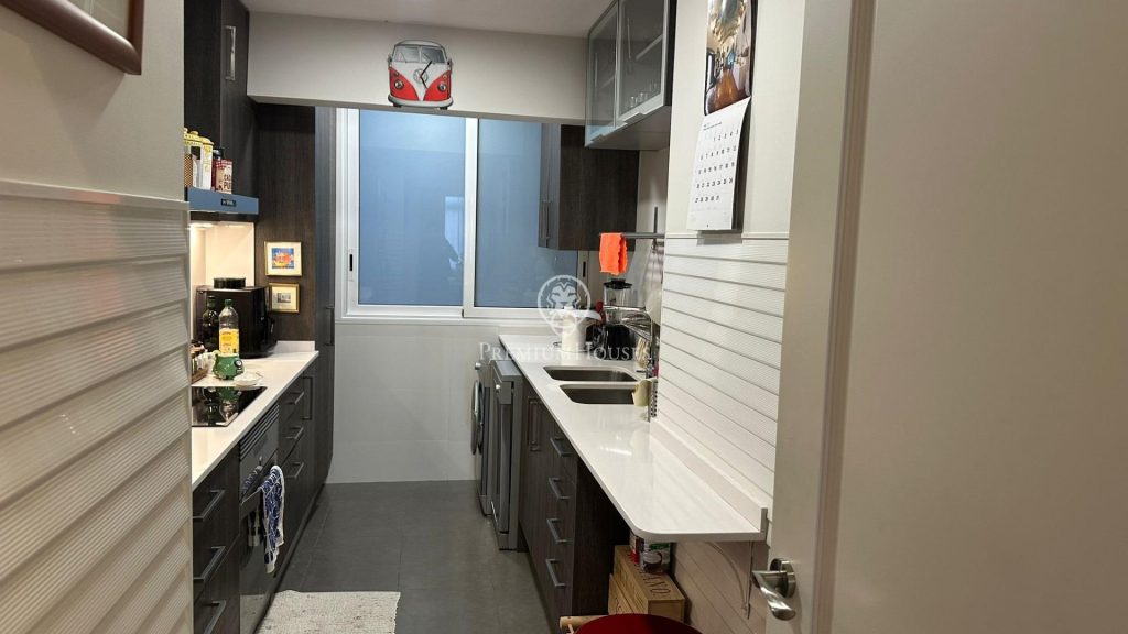 واحد دو خوابه بازسازی شده و مبله با پارکینگ در نزدیکی El Corte inglés Diagonal